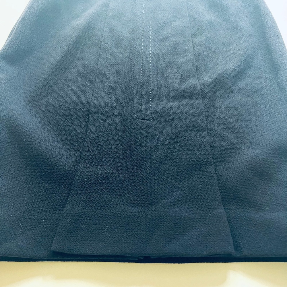 Escada Navy Blue Crepe Pencil Skirt High Waisted Made in Germany Size 38 - Picture 9 of 13